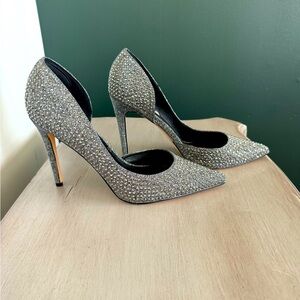 Steve Madden silver rhinestone shimmer “Proper” gunmetal gray heels. Size 9.